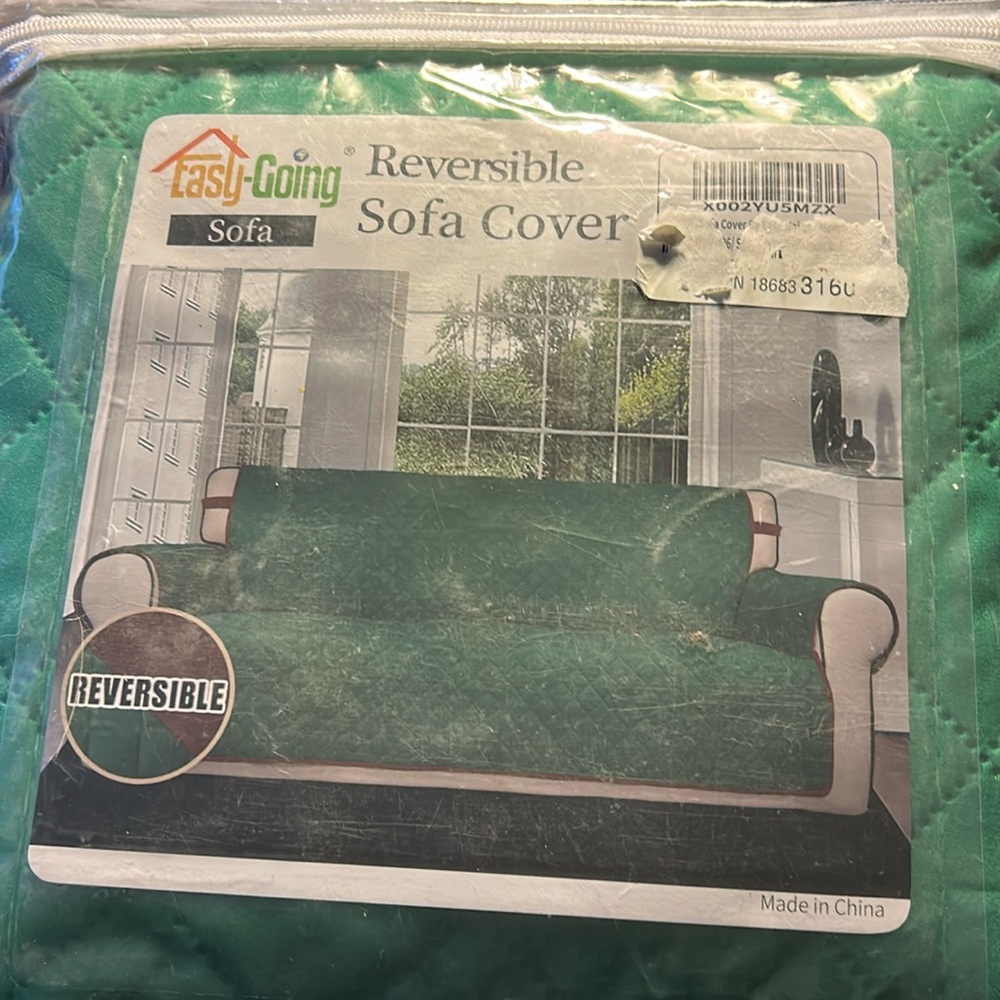 NEW Easy Going Reversible Sofa Cover Red/Green